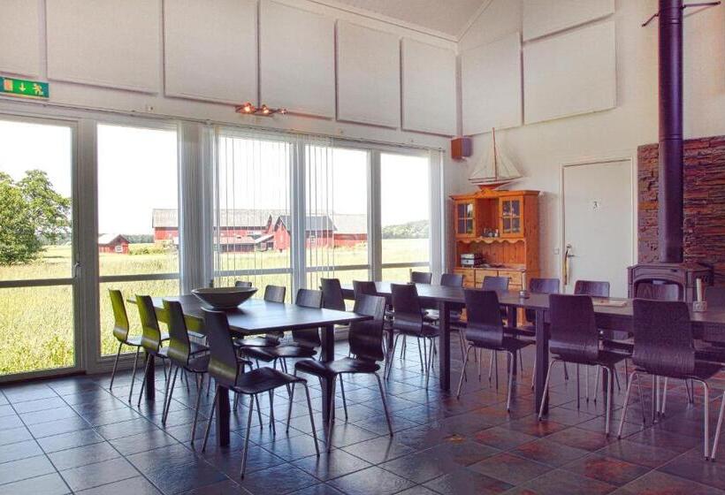 Otel äventyrsgårdens Vandrarhem, Kinnekulle