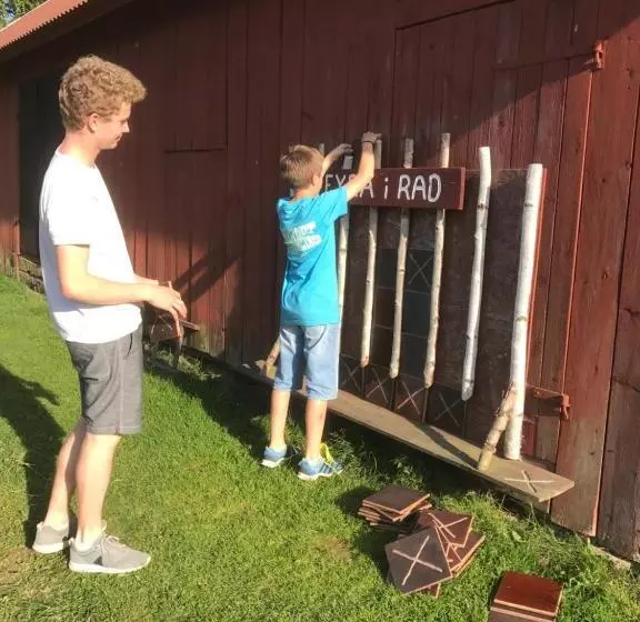 ホテル äventyrsgårdens Vandrarhem, Kinnekulle