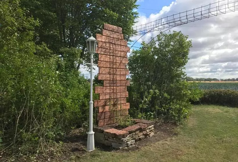 ホテル äventyrsgårdens Vandrarhem, Kinnekulle