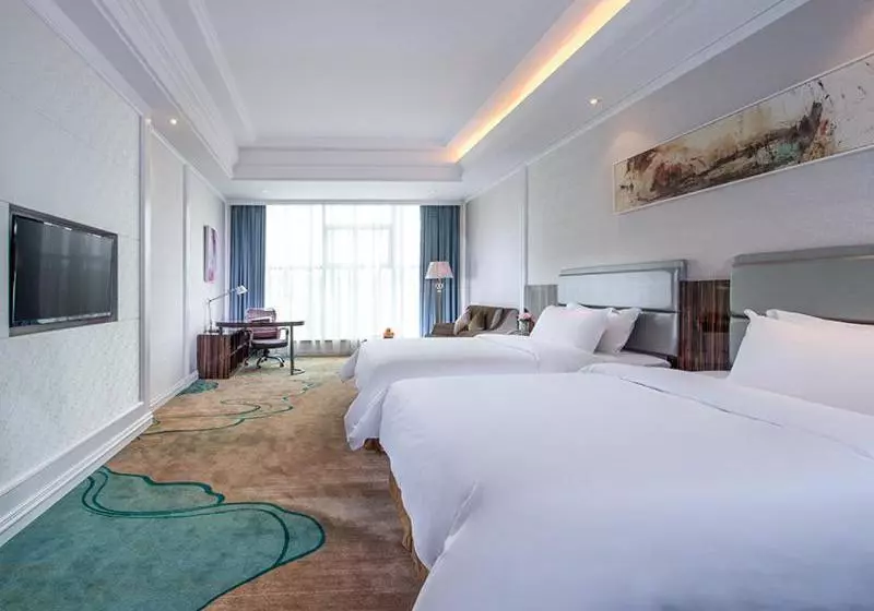 Vienna International Hotel Guangdong Puning Sqaure