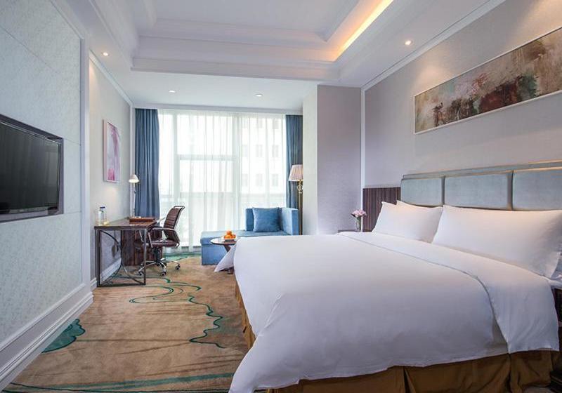 Vienna International Hotel Guangdong Puning Sqaure