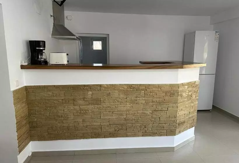 Majatalo Cabana Sarmis Costesti