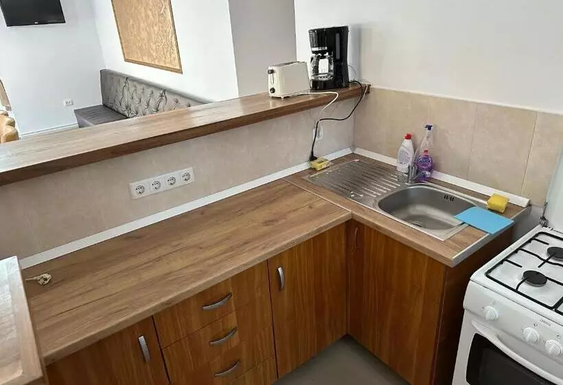 Majatalo Cabana Sarmis Costesti