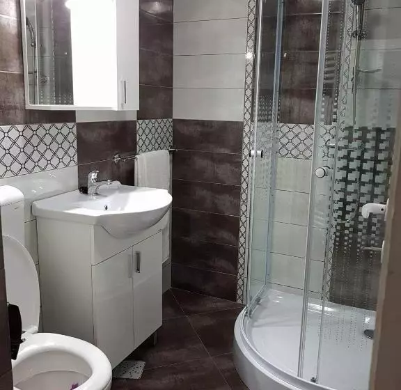 Majatalo Cabana Sarmis Costesti