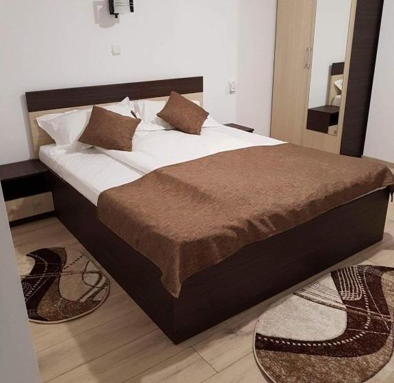 פנסיון Cabana Sarmis Costesti