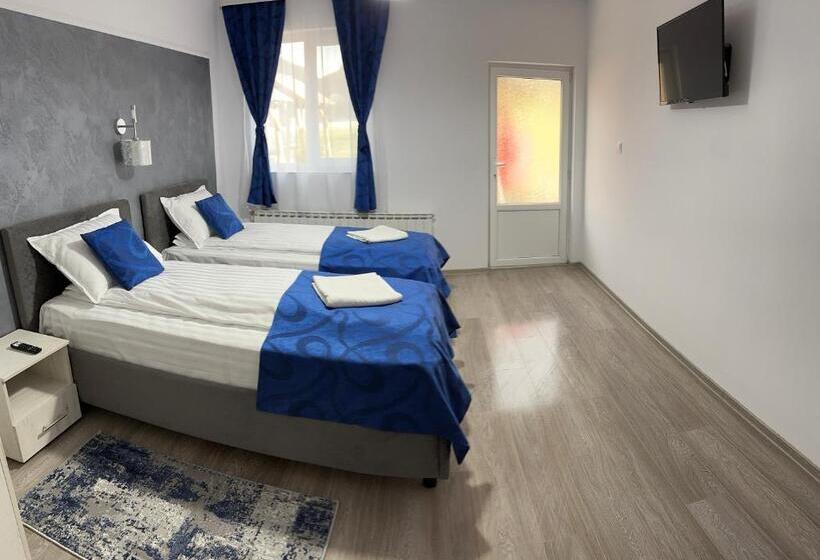 פנסיון Cabana Sarmis Costesti