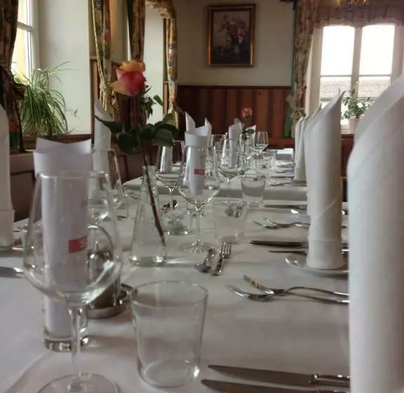 ペンション Gasthaus Marienhof