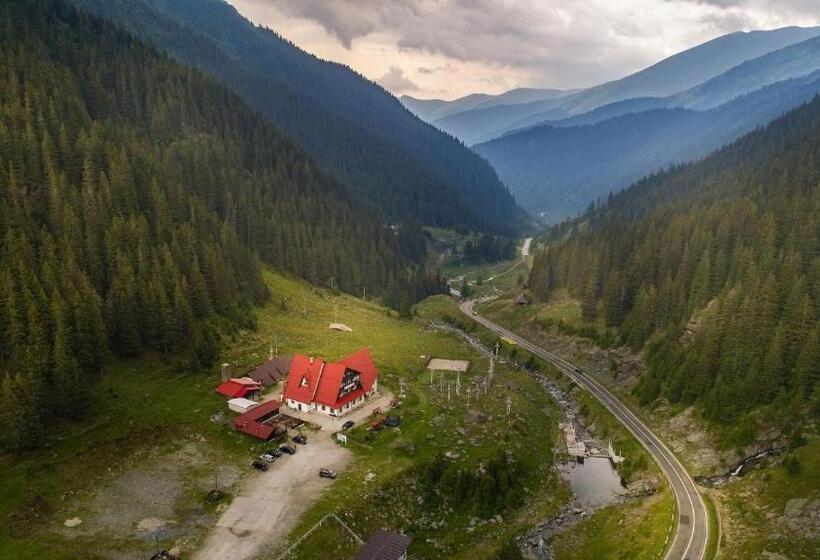 פנסיון Paraul Capra