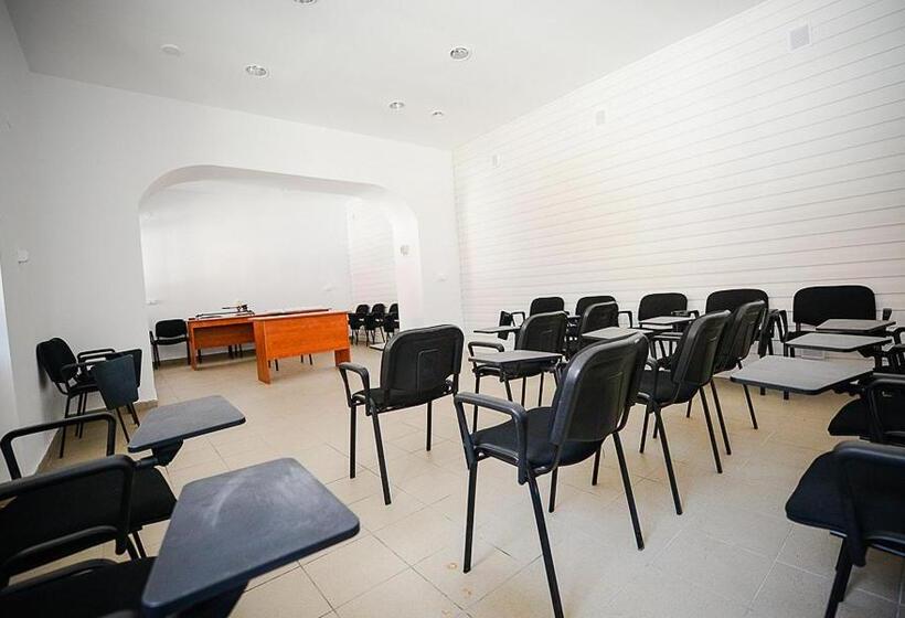 פנסיון Paraul Capra