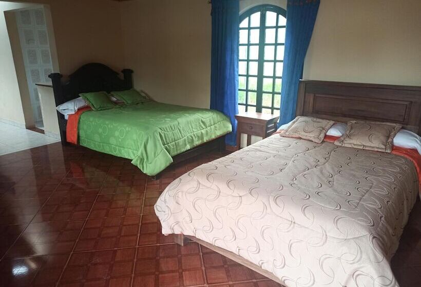 Pension Pedro Paramo