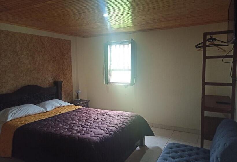 Pension Pedro Paramo