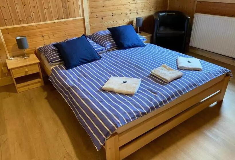 ペンション Penzion A Restaurace Vyhlídka