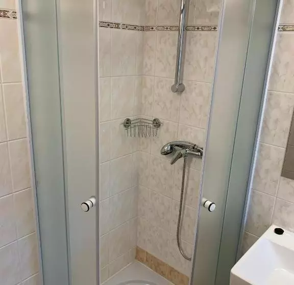 ペンション Penzion A Restaurace Vyhlídka