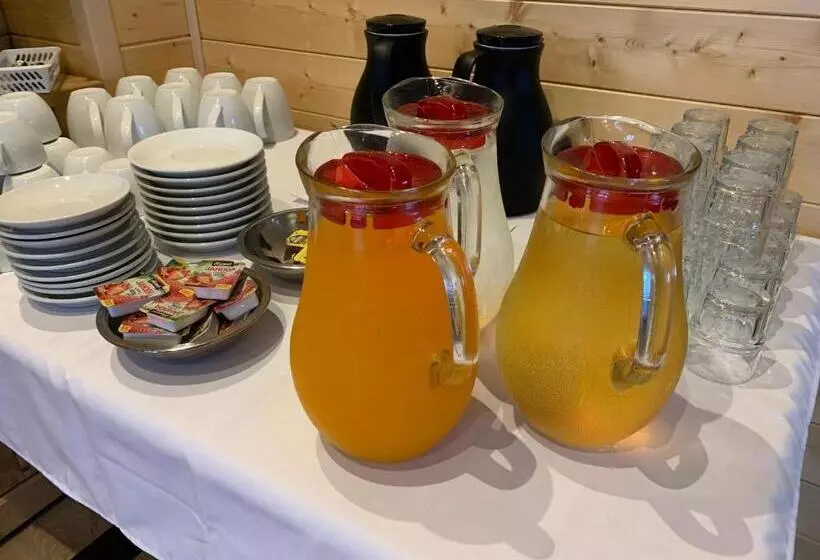 ペンション Penzion A Restaurace Vyhlídka