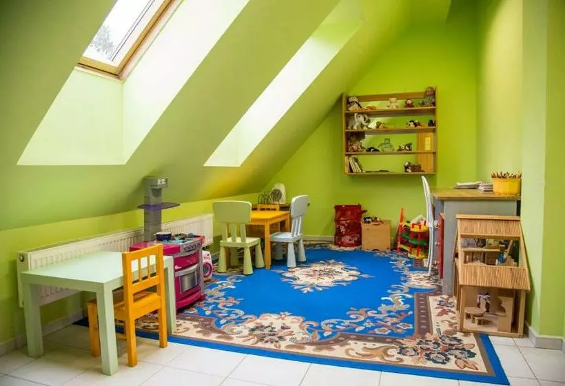 Majatalo Penzion Na Podlesí