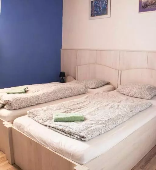 ペンション Pura Vida