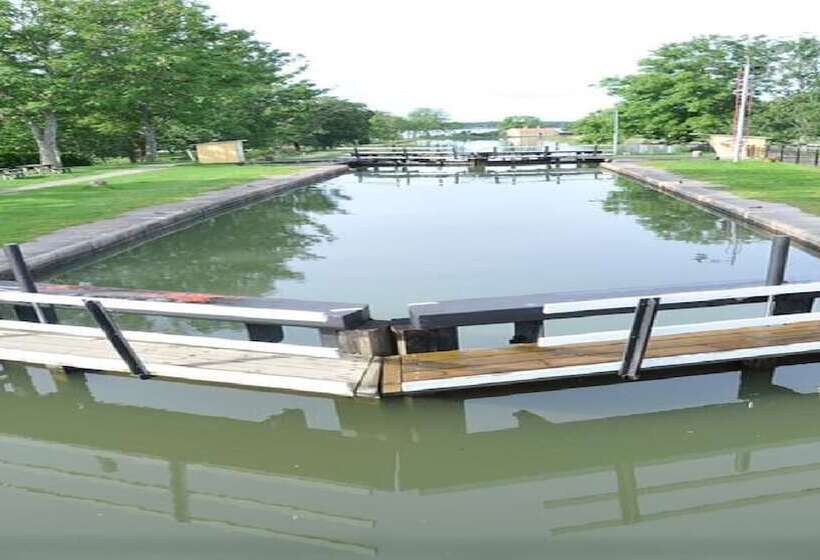 פנסיון Sjötorp Vandrarhem