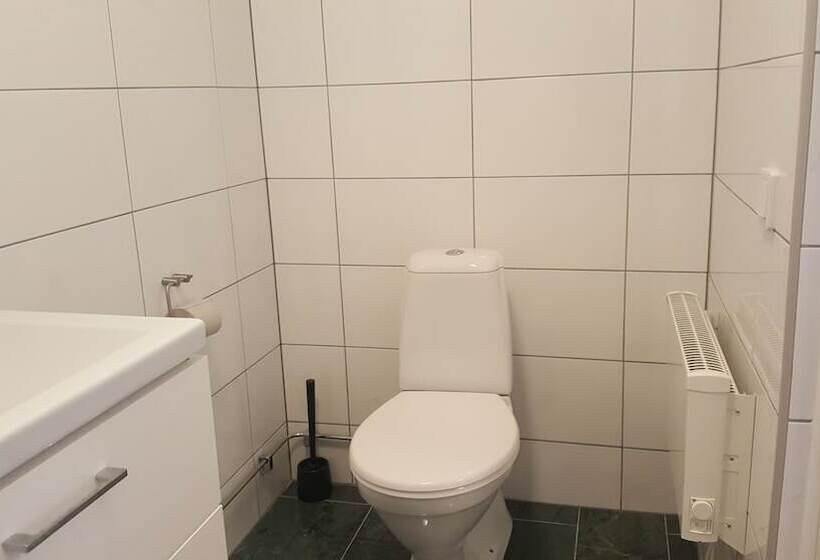 פנסיון Sjötorp Vandrarhem