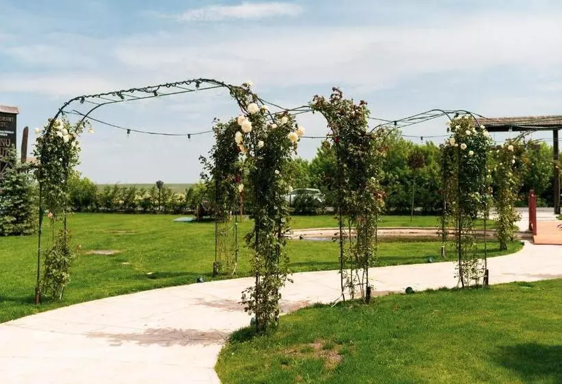 Retkeilymaja Hanul Ancutei