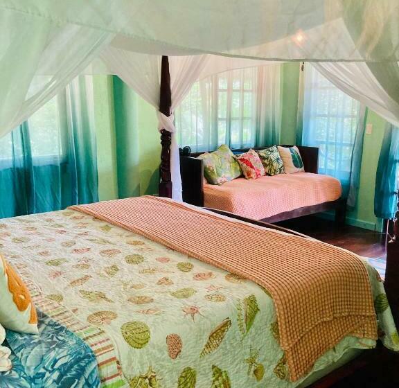 צימר Dolphin Bay Hideaway