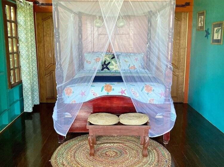 צימר Dolphin Bay Hideaway