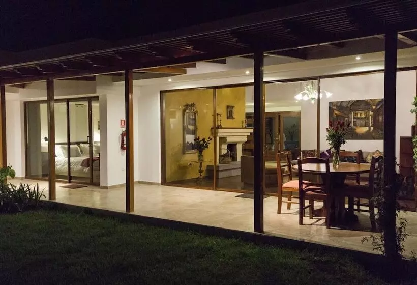 ホテル Casa Del Viajero