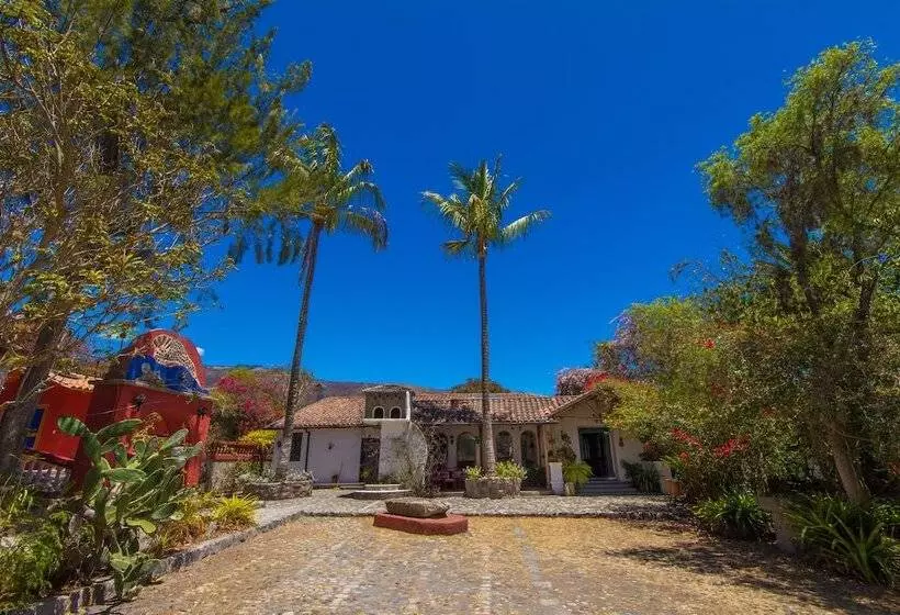 ホテル Hosteria Museart Pantavi