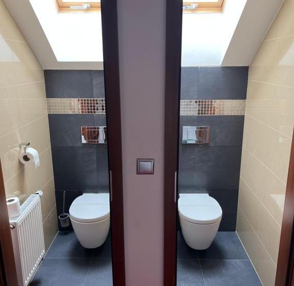 호텔 Krušnohorský Dvůr