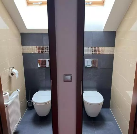 Hotelli Krušnohorský Dvůr