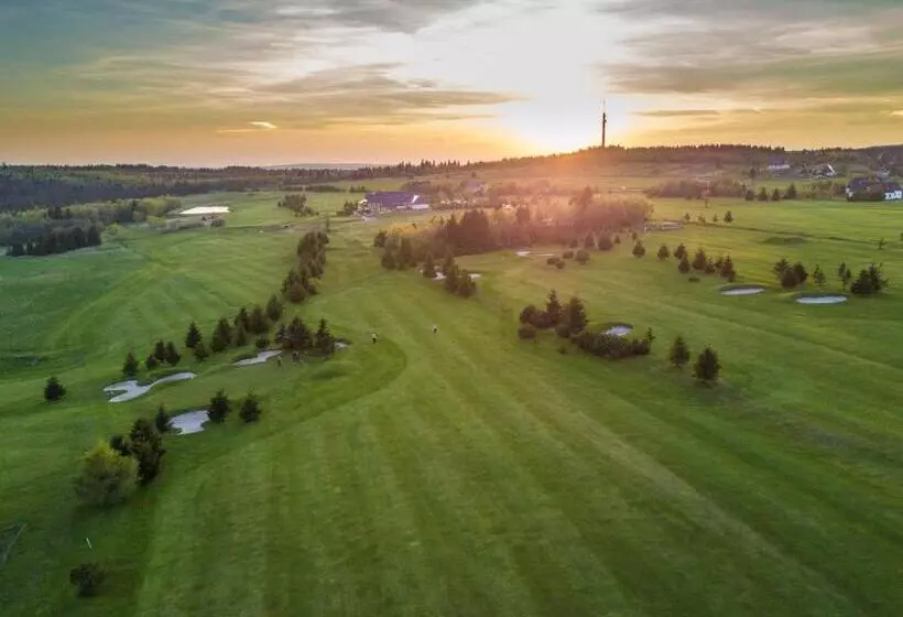 Hotelli Krušnohorský Dvůr