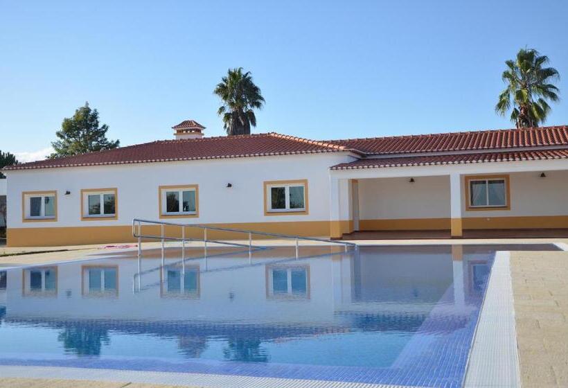 Отель Monte Das Palmeiras