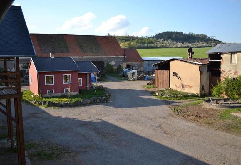 호텔 Penzion Dvůr Krasíkov