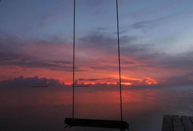 ホテル Urraca Monkey Island Eco Resort