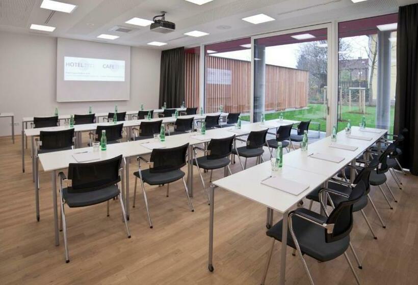 Отель Wallern Garni