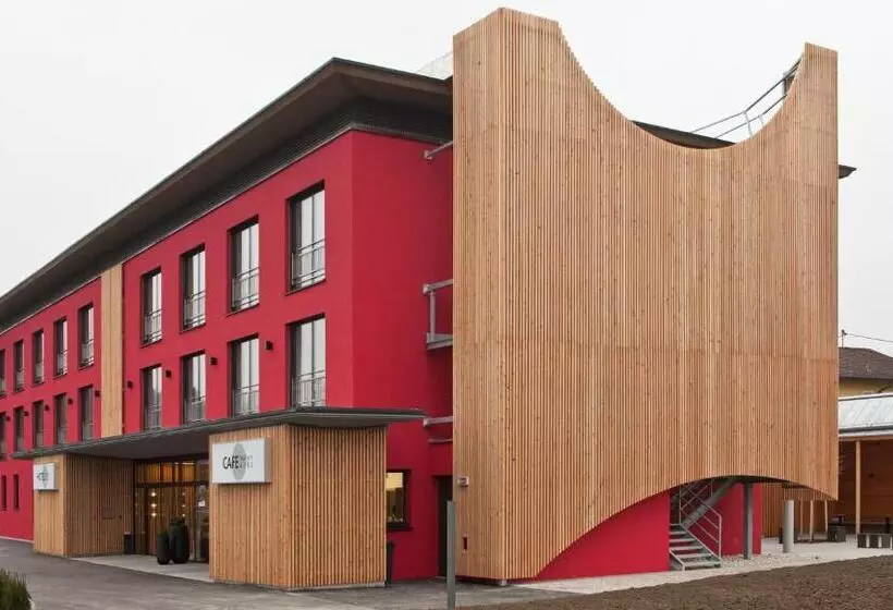 Hotelli Wallern Garni