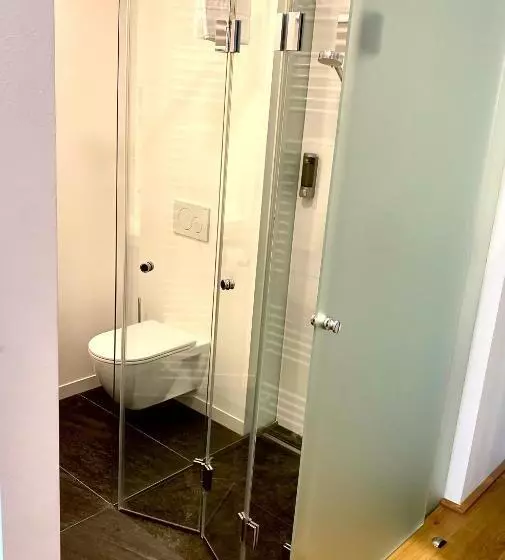 Hotelli Wallern Garni