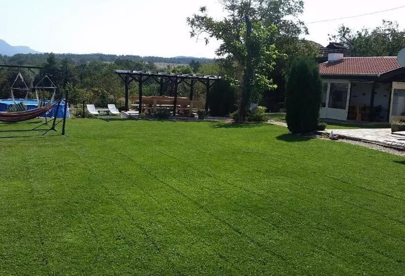 پانسیون Guest House Relax