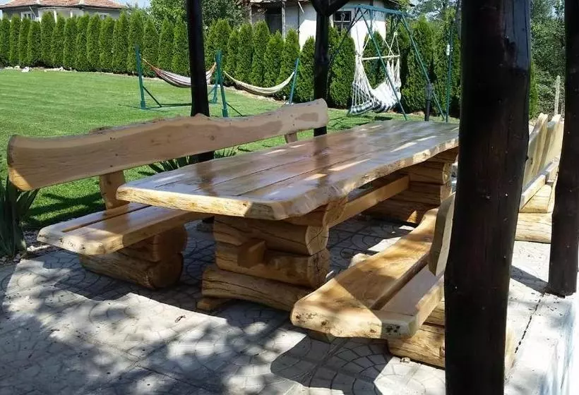 پانسیون Guest House Relax