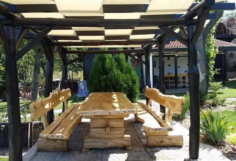 پانسیون Guest House Relax