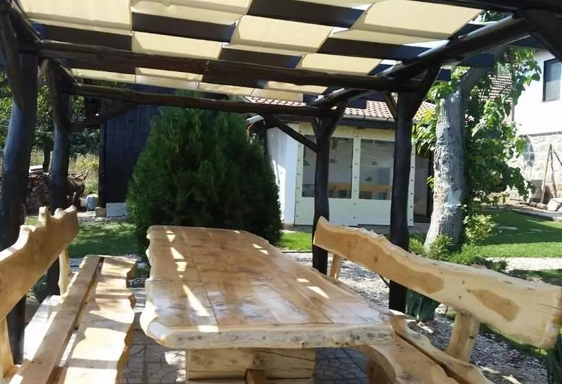 پانسیون Guest House Relax