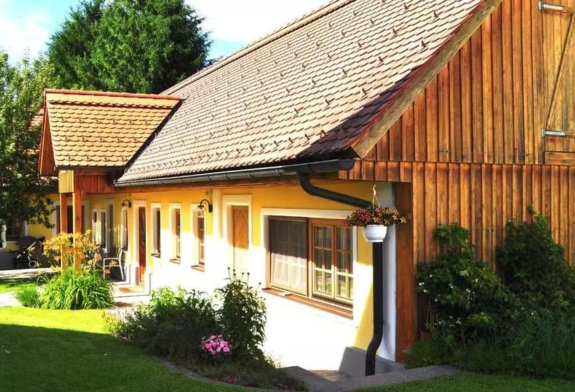 Majatalo Haus Schönegger