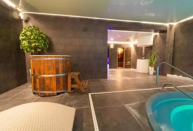 Majatalo Penzión Aqua Maria