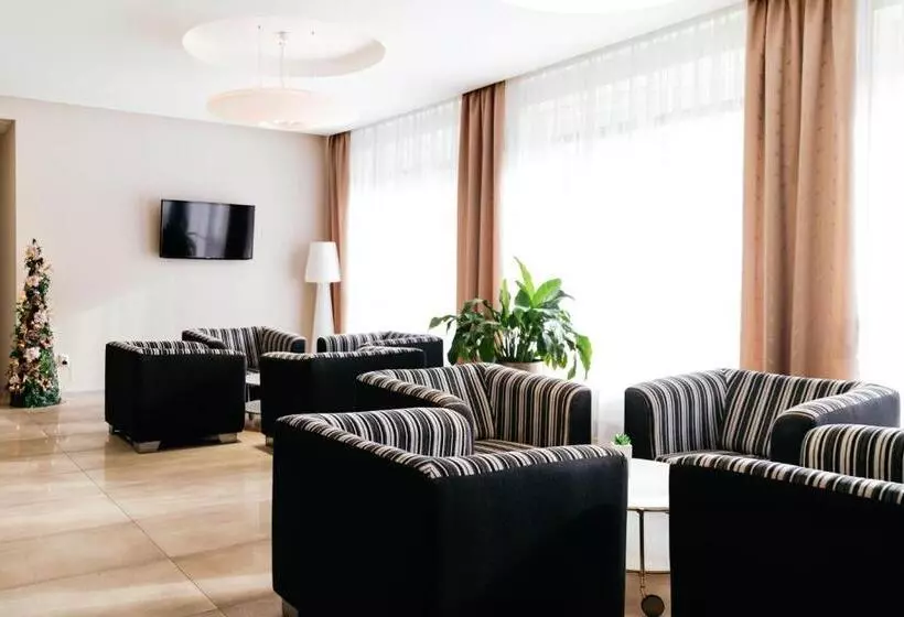 Majatalo Penzión Aqua Maria