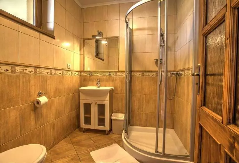 Majatalo Penzión Grobský Dvor