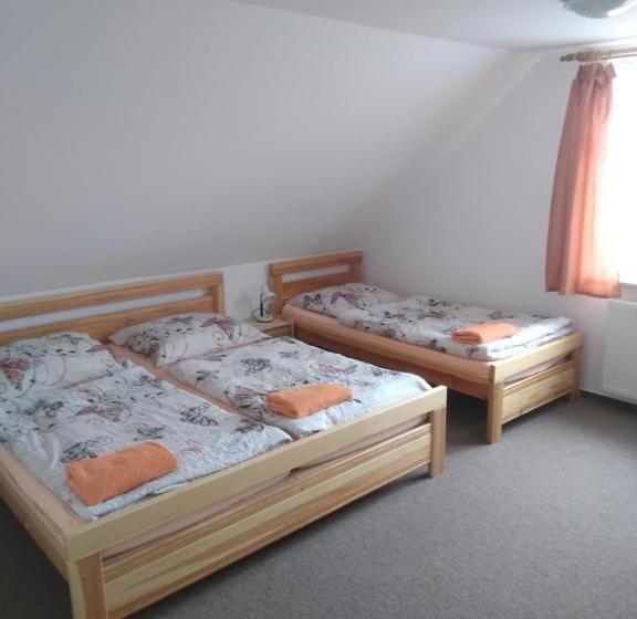 Пансион Penzion Hortenzie