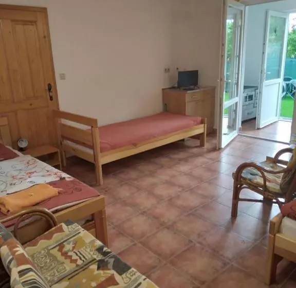 Majatalo Penzion Hortenzie