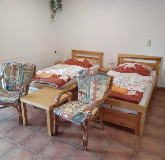 Majatalo Penzion Hortenzie