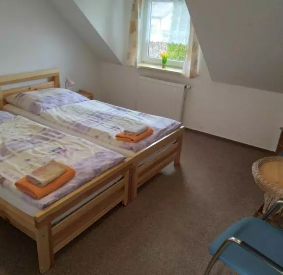 Majatalo Penzion Hortenzie