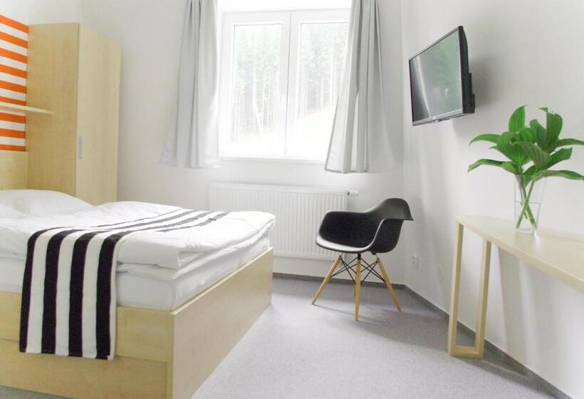 ペンション Penzion Kraličák