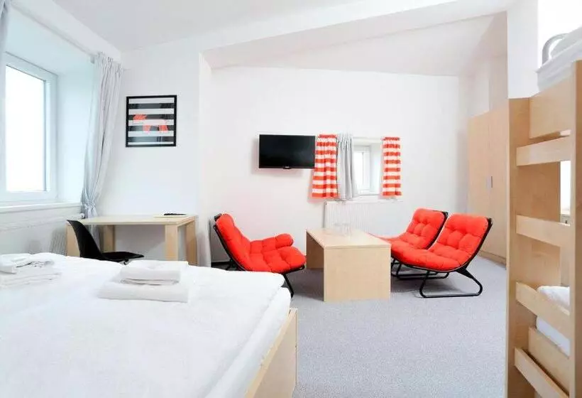 ペンション Penzion Kraličák